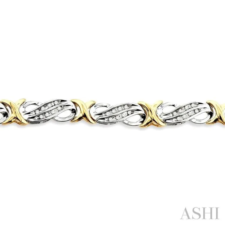 1/2 Ctw Single Cut Diamond Fancy Bracelet in 10K white and yellow Gold