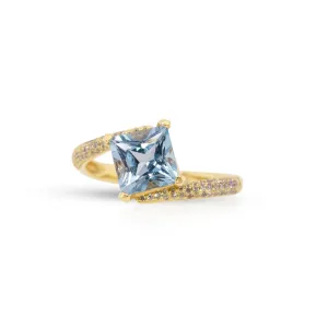 14K Gold Diamond and Blue Topaz Ring