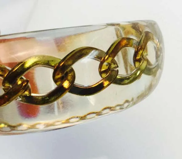 1980s Lucite Curb Chain Bangle