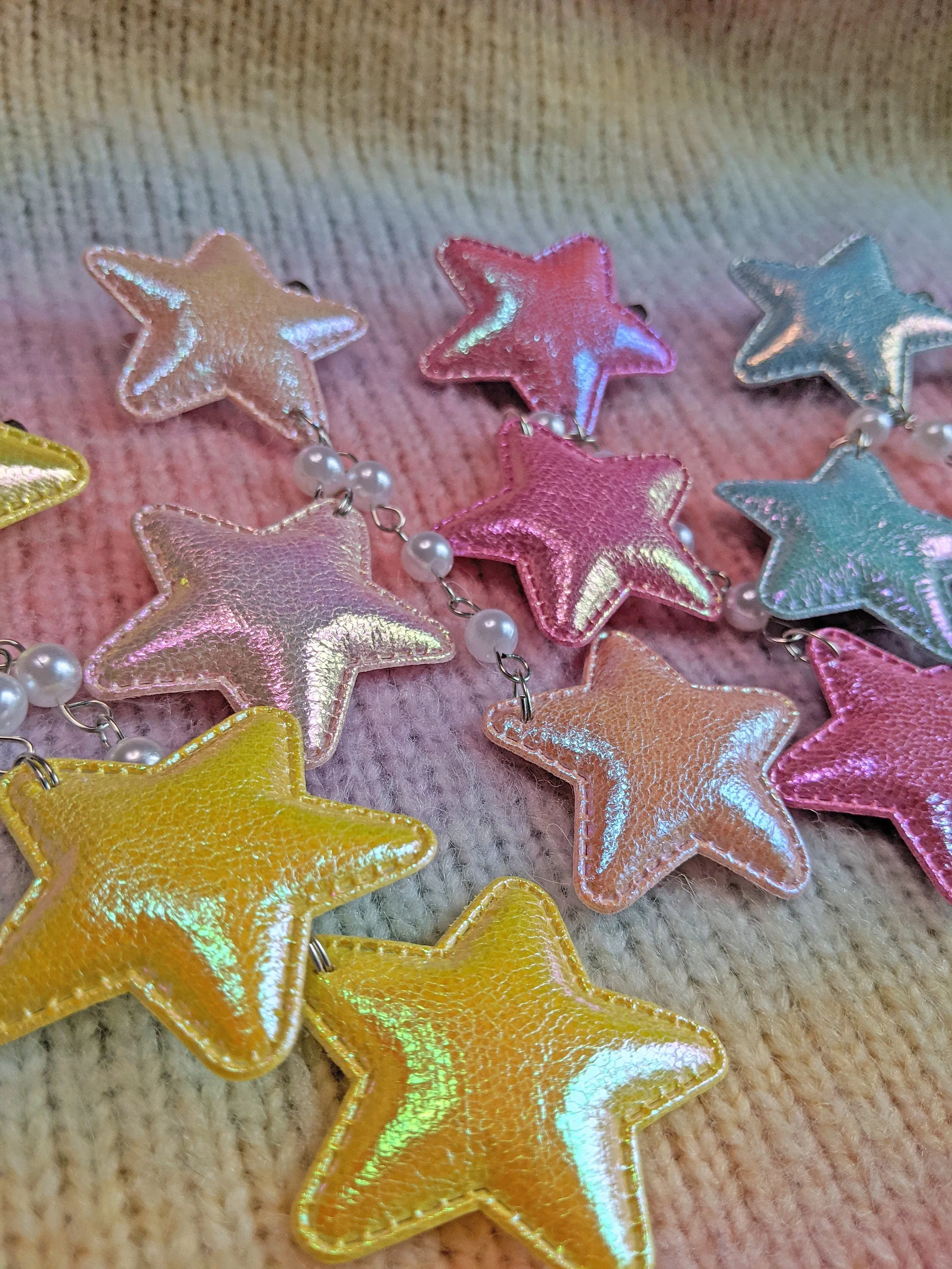 2-Way Large Holo Metallic Star Clips- Choose your color