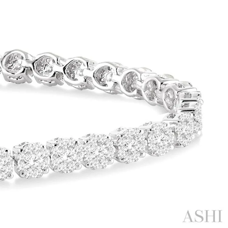 3 Ctw Round Cut Lovebright Diamond Bracelet in 14K White Gold