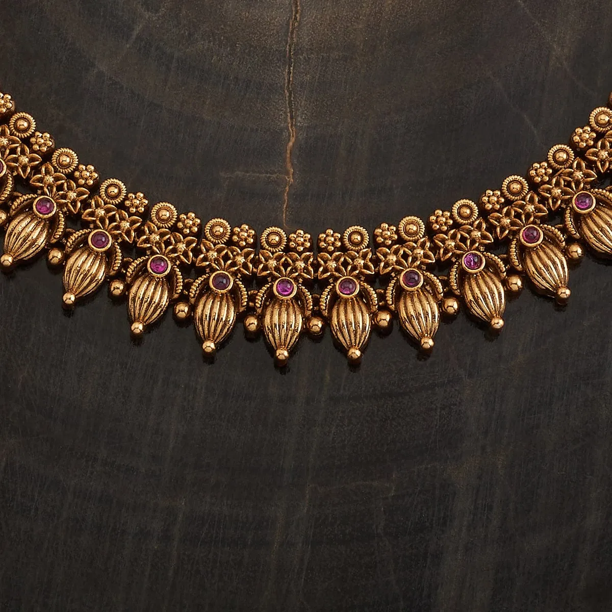 Antique Necklace 176434