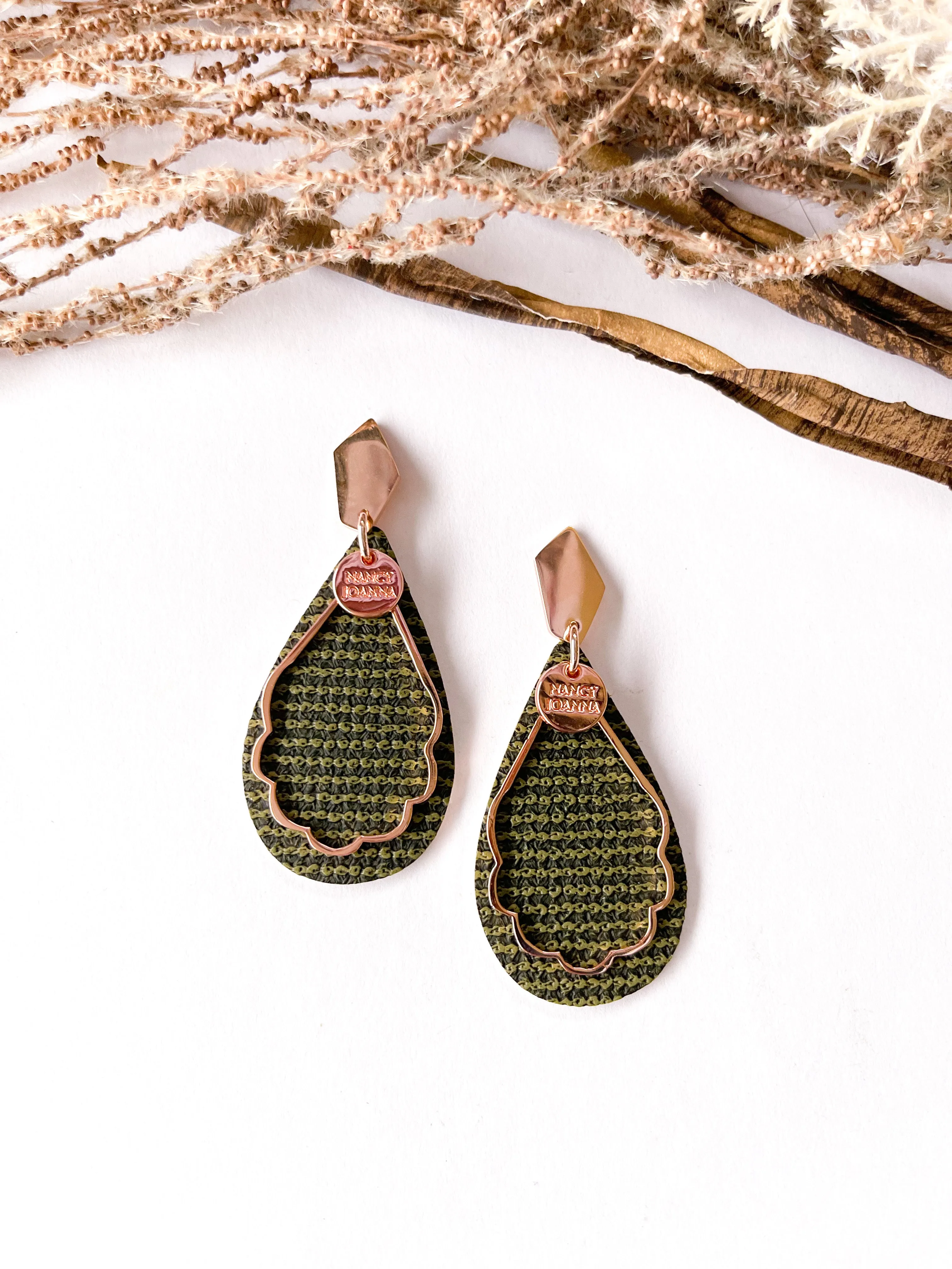 Forrest Green Textured Teardrops