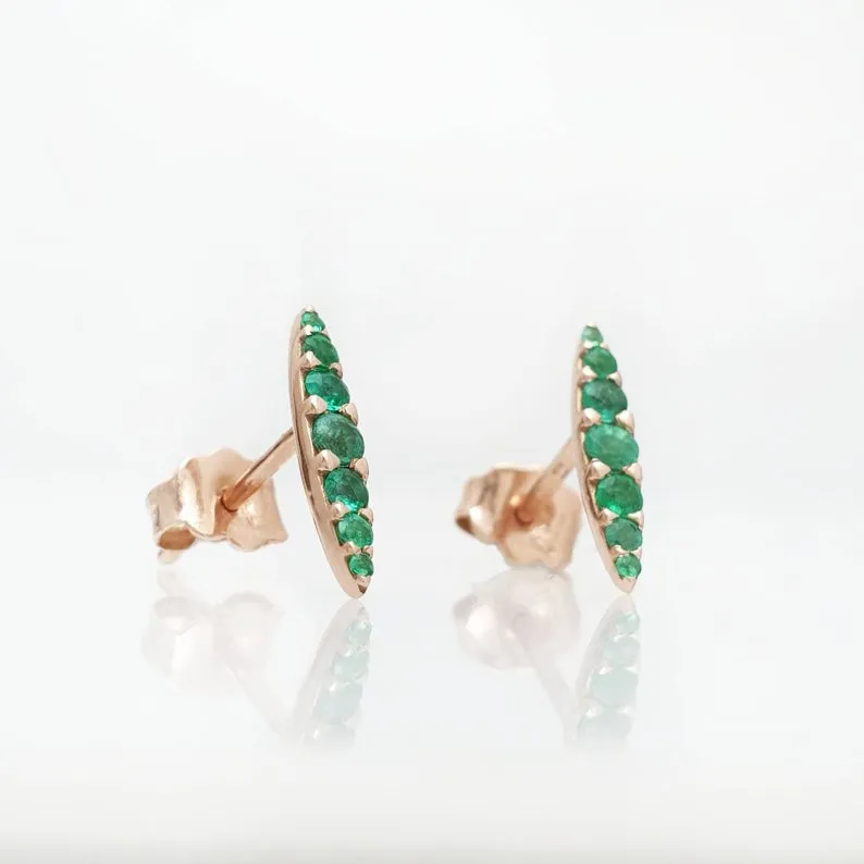 Gold marquise earrings emerald