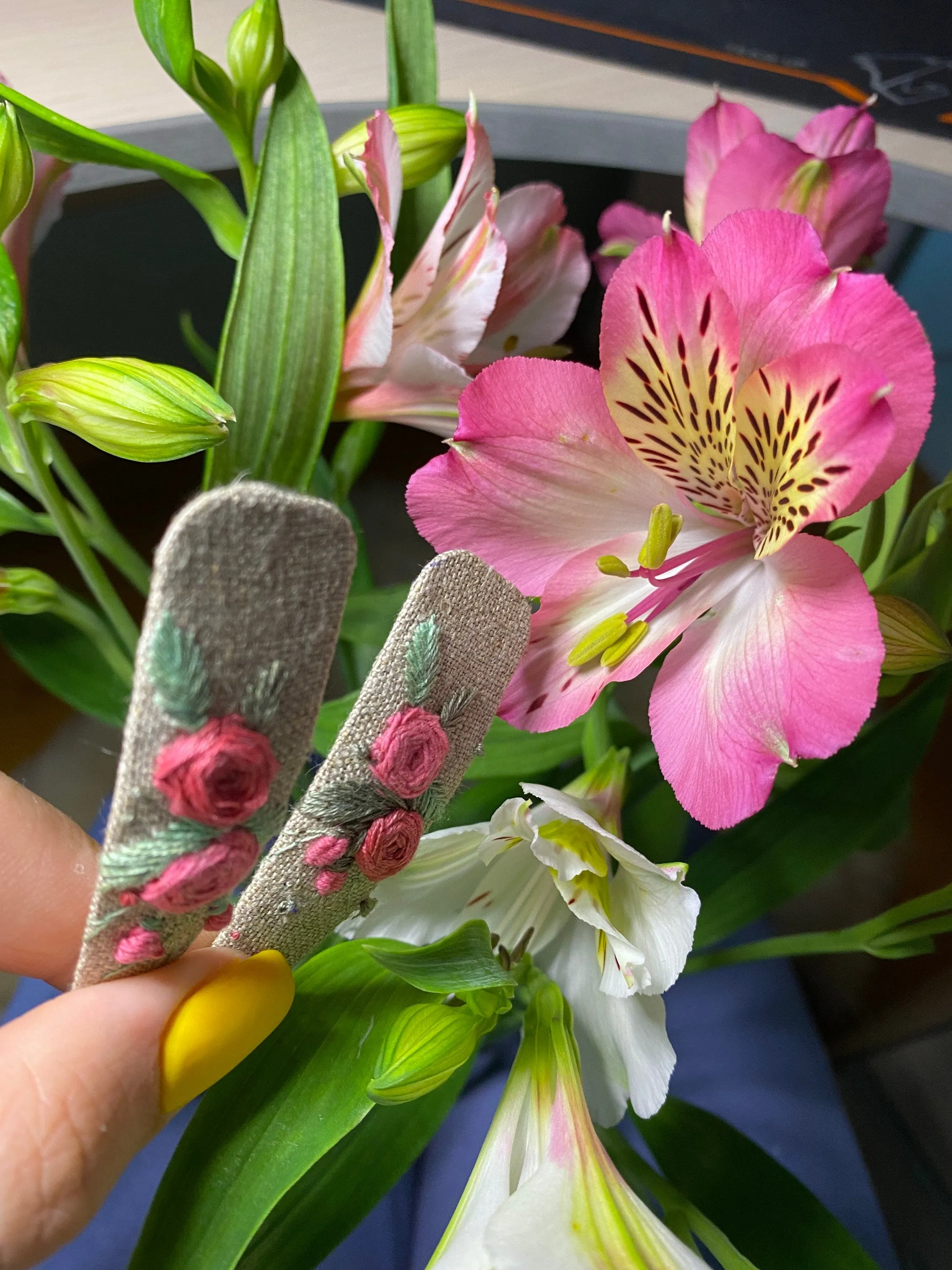 Gray Floral covered barrette set with pink flowers