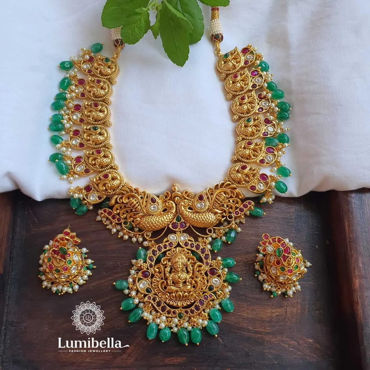 Green Bead Nakshi Short Neckset