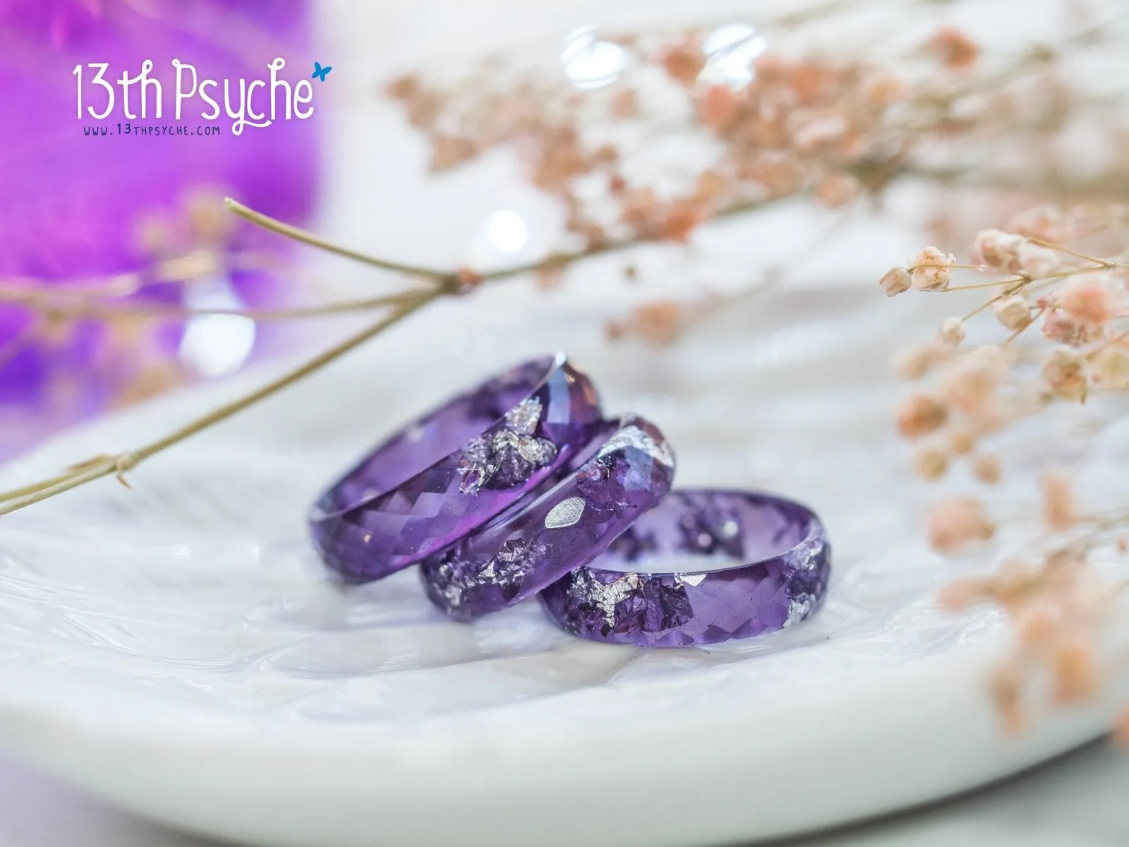 Lavender and silver flakes faceted resin ring