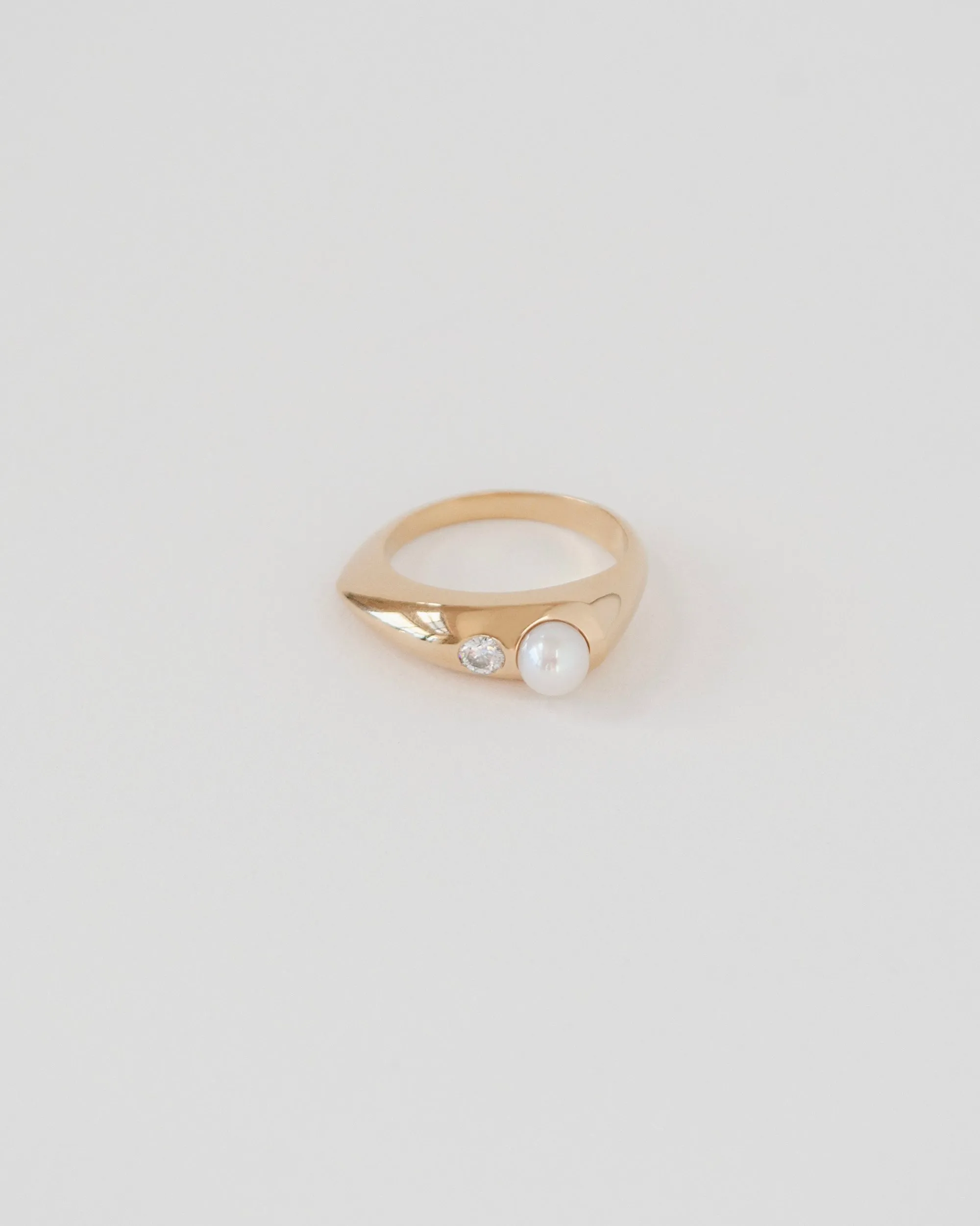 METEOR RING | PEARL