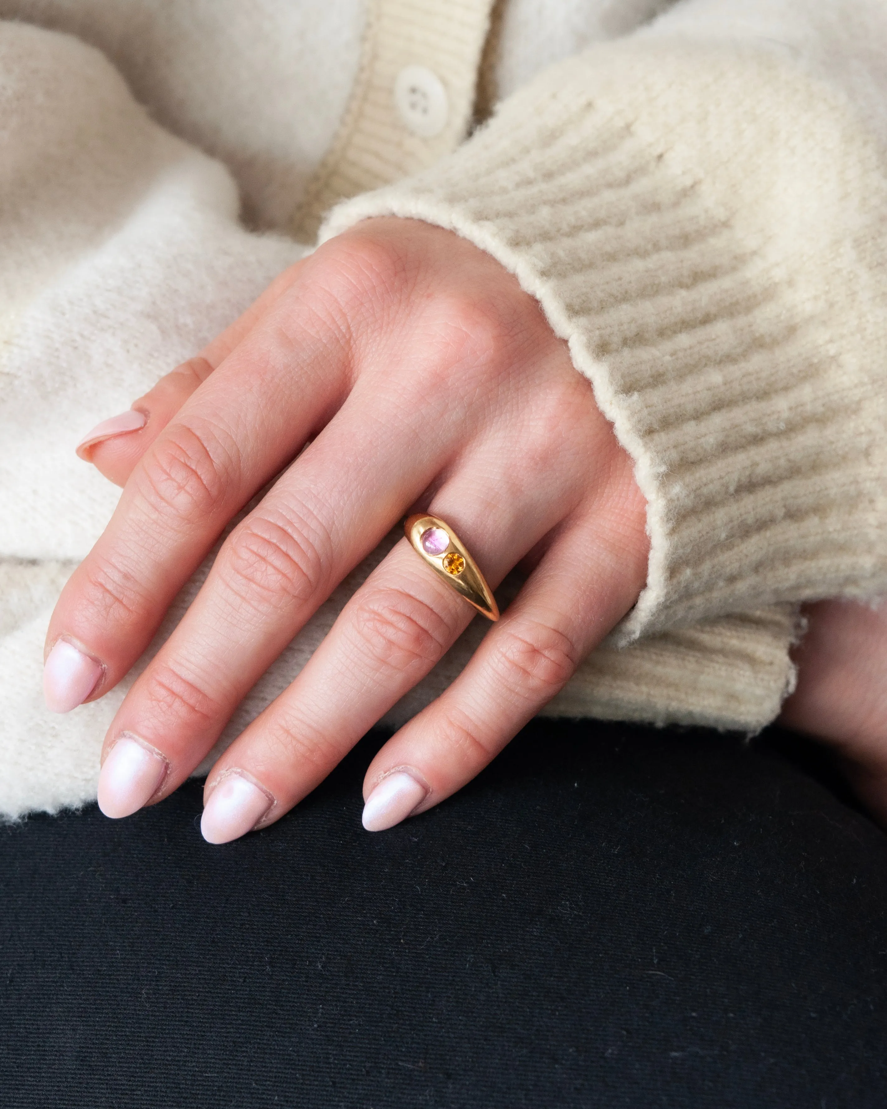 METEOR RING | PINK SAPPHIRE