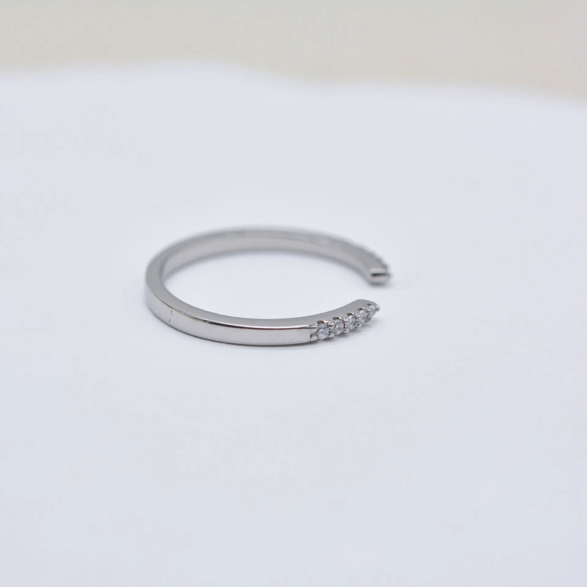 Open Gap Round Cut Wedding Band Ring