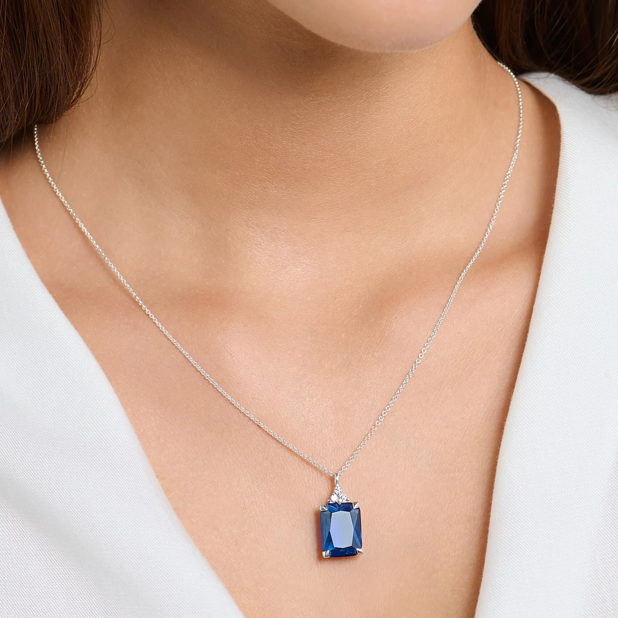 STERLING SILVER HERITAGE BLUE STONE NECKLACE 40-45CM