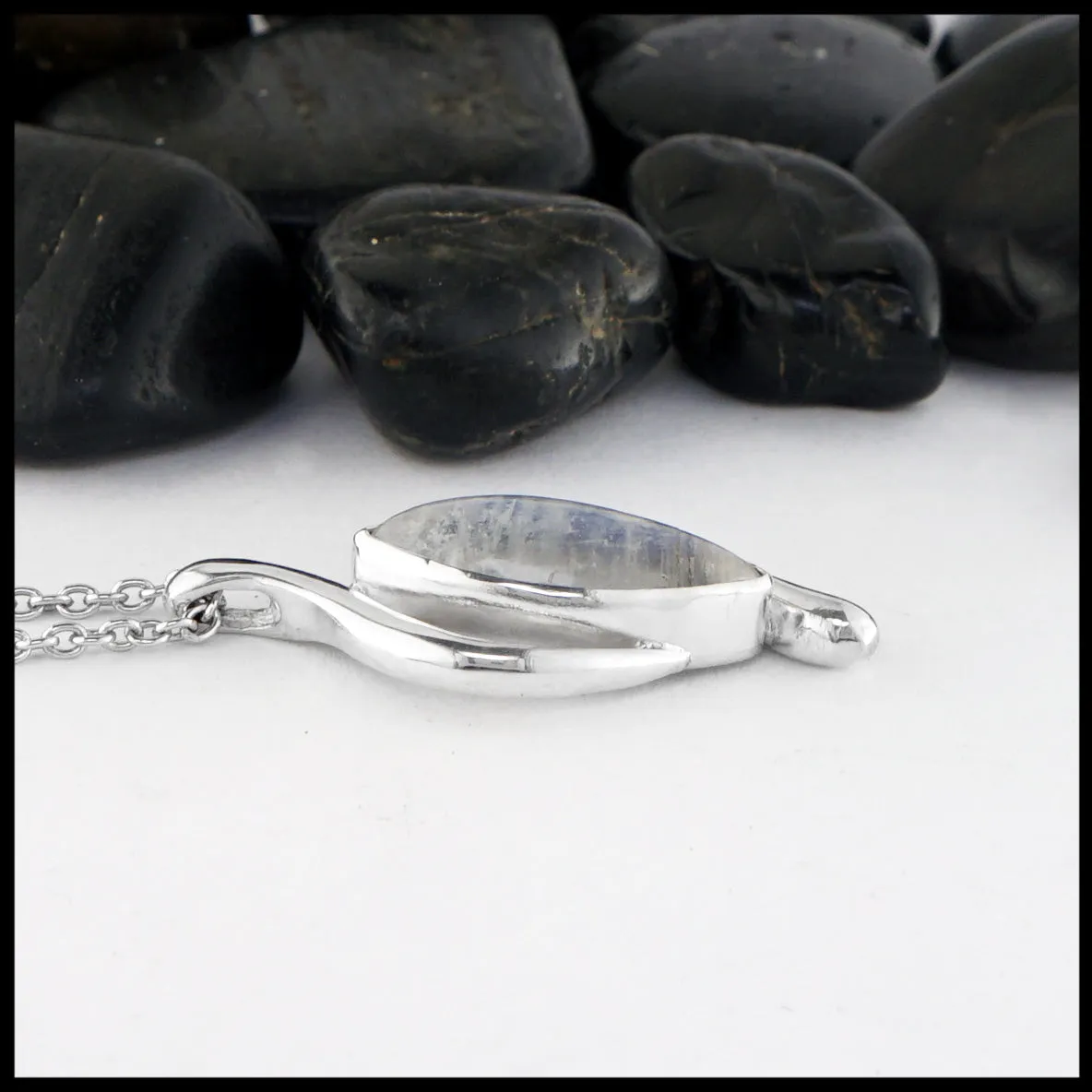 Sterling Silver Pendant with Moonstone