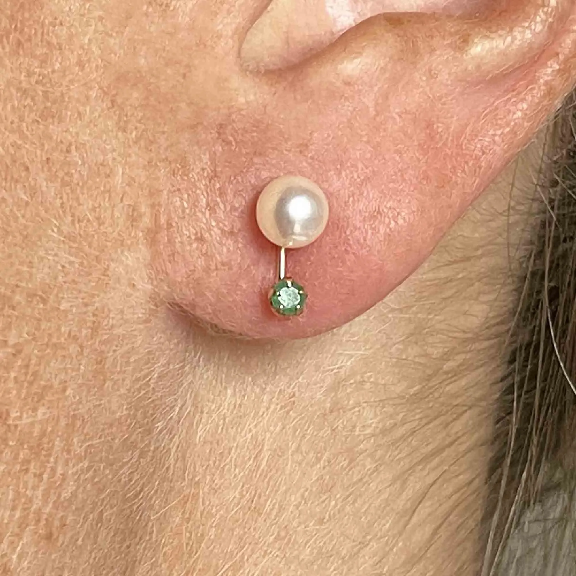 Vintage 14K Gold Emerald Pearl Stud Drop Earrings