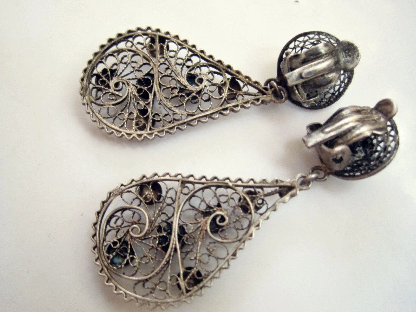 Vintage Egyptian Silver Filigree Ethnic Clip On Earrings