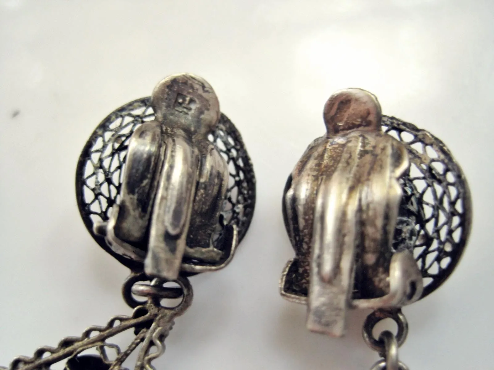 Vintage Egyptian Silver Filigree Ethnic Clip On Earrings